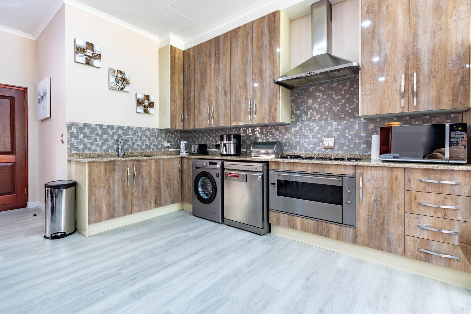 Rsa Lodge Бенони Экстерьер фото