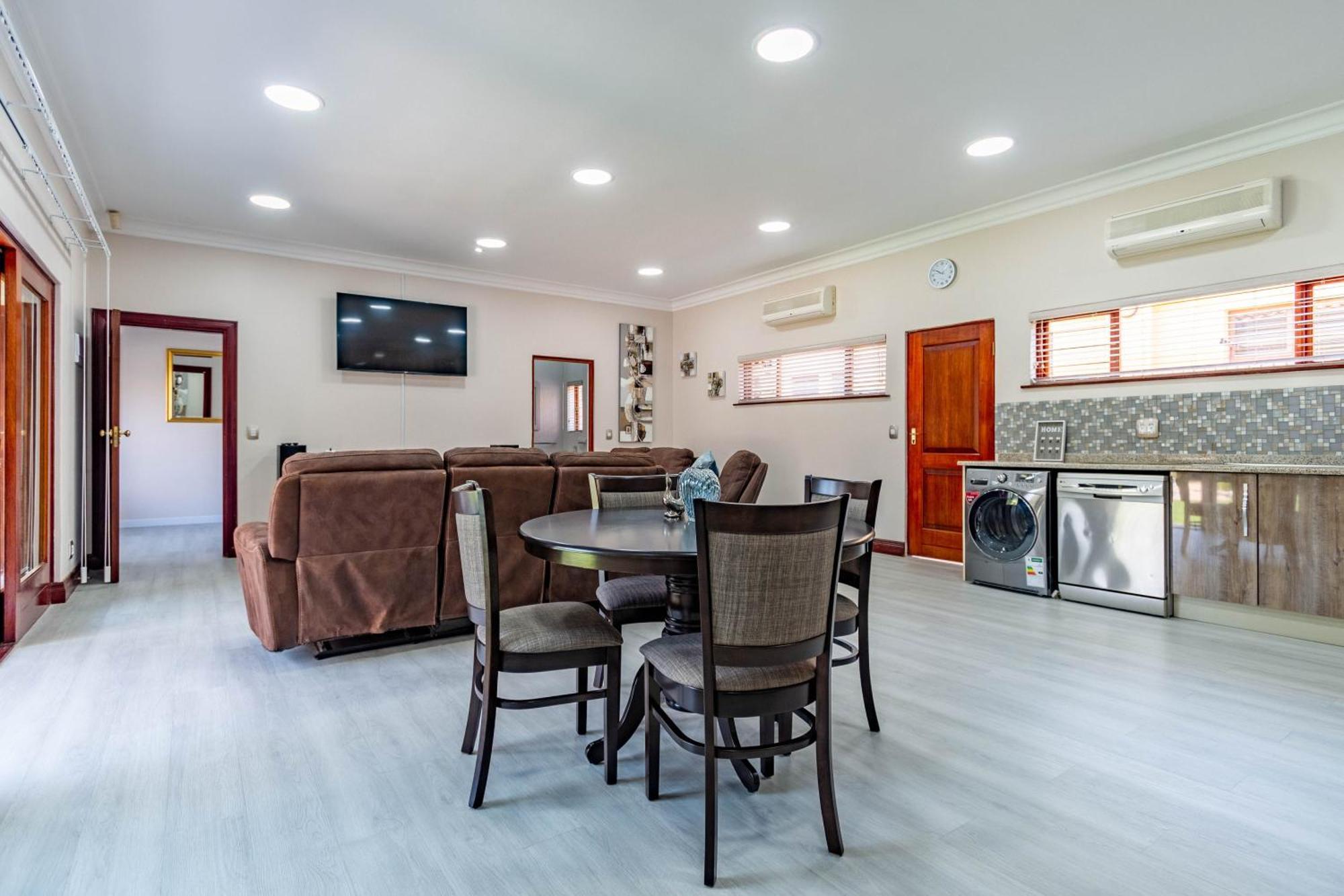 Rsa Lodge Бенони Экстерьер фото